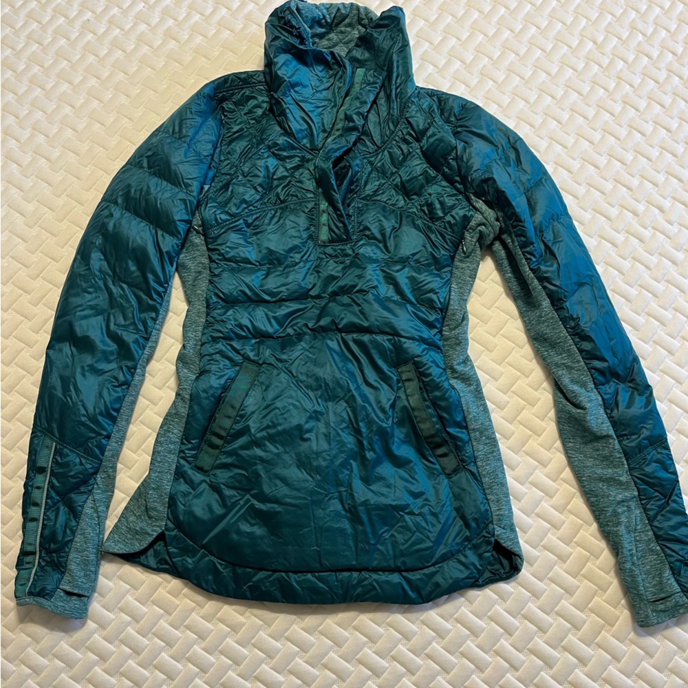 Lululemon Down for a Run Pullover